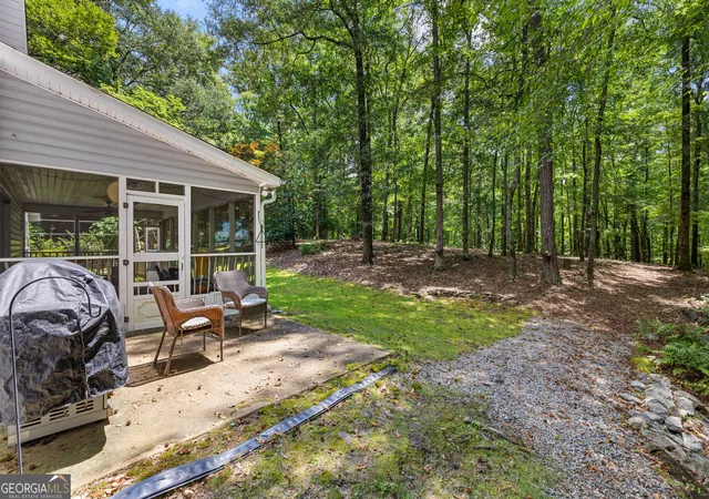 2nd image of 39 Village Pointe Dr, Lagrange, GA 30240 | MLS# 10824095