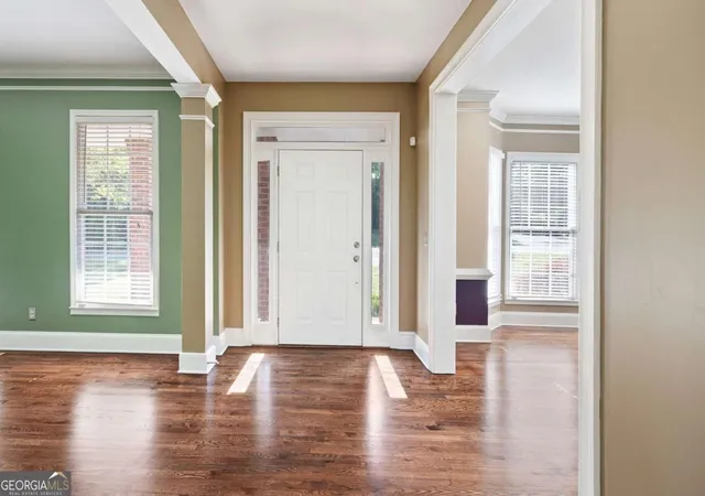 Photo 3 of Sale Pending at 13 Royal Lake Dr Se, Cartersville, GA 30120 | MLS# 10770062 | Listing updated on 2026-10-08