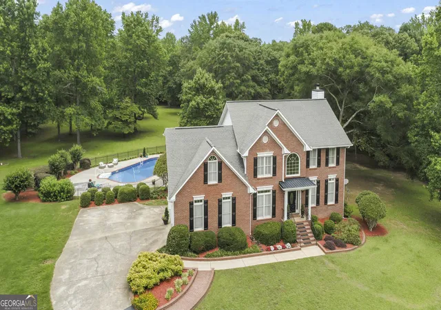 3rd image of 515 Harris Dr, Mcdonough, GA 30252 | MLS# 10785601