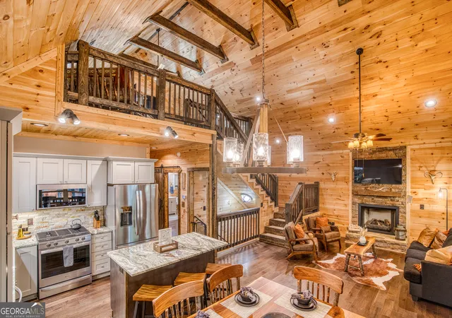 Photo 3 of Single family home for sale at 138 Nectar Ln, Ellijay, GA 30540 | MLS# 10807700 | Listing updated on 2026-08-27