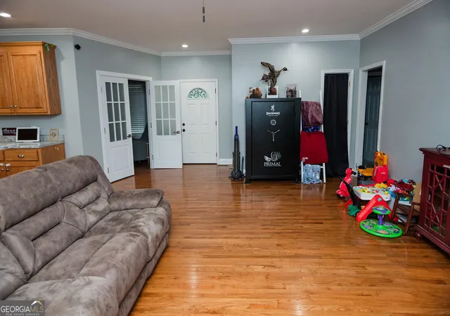 Photo 4 of Single family home for sale at 28 Oak Ridge Dr, Butler, GA 31006 | MLS# 10826956 | Listing updated on 2026-09-17