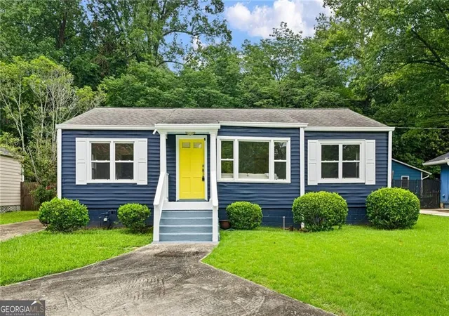 Photo 1 of Single family home for sale at 1097 Shepherds Ln Ne, Atlanta, GA 30324 | MLS# 10816976 | Listing updated on 2026-09-06