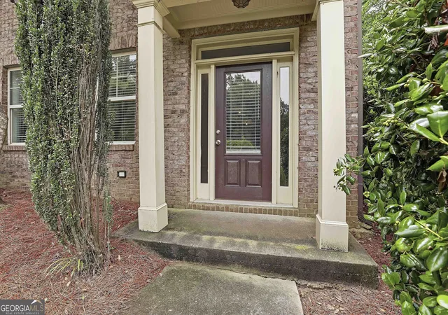 Photo 4 of Townhouse for sale at 151 Highwoods Pkwy, Newnan, GA 30265 | MLS# 10824375 | Listing updated on 2026-10-08