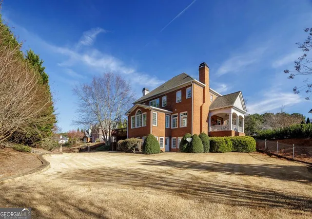 Photo 2 of Mansion for sale at 195 High Blf Ct, Johns Creek, GA 30097 | MLS# 10584451 | Listing updated on 2026-10-01