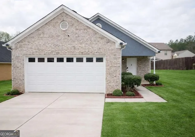 1st image of 10941 Station Dr, Hampton, GA 30228 | MLS# 10682615