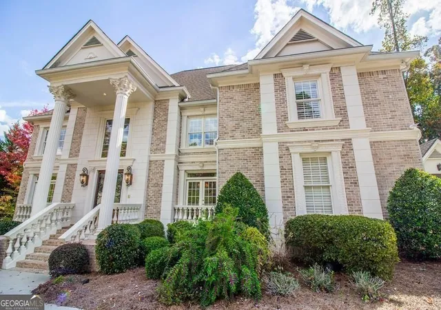 Photo 4 of Sale Pending at 4064 Lyon Blvd, Atlanta, GA 30331 | MLS# 10710155 | Listing updated on 2026-09-10