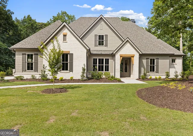 Photo 3 of Single family home for sale at 5416 Planting Fld Ln, Flowery Branch, GA 30542 | MLS# 10761386 | Listing updated on 2026-09-06