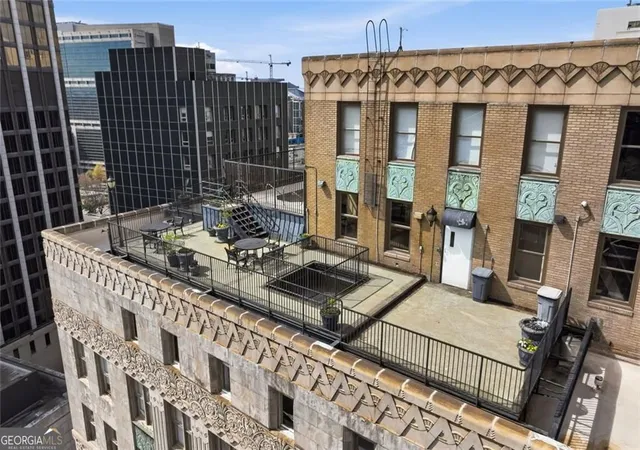 1st image of 32 Peachtree St Nw #1102, Atlanta, GA 30303 | MLS# 10711382