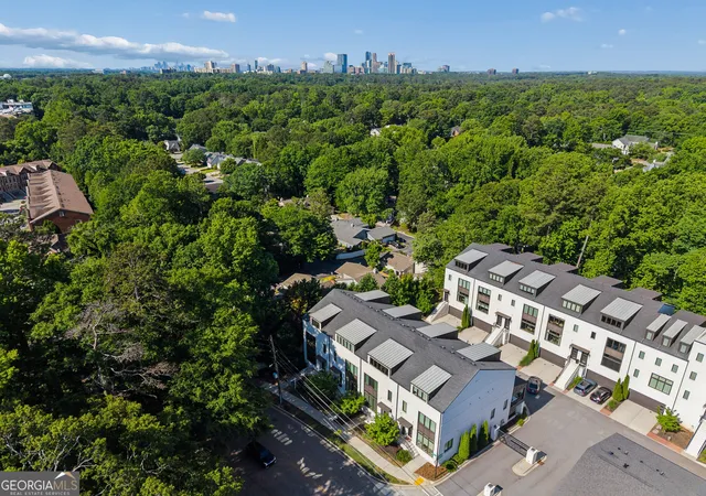 Photo 59 of Townhouse for sale at 2974 Hermance Dr Ne, Brookhaven, GA 30319 | MLS# 10824940 | Listing updated on 2026-08-27