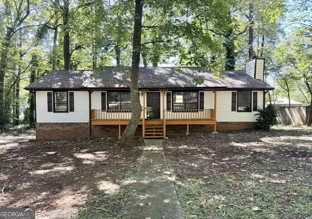 Photo 1 of Single family home for sale at 4100 Oak Stone Dr, Douglasville, GA 30135 | MLS# 10871509 | Listing updated on 2026-10-26