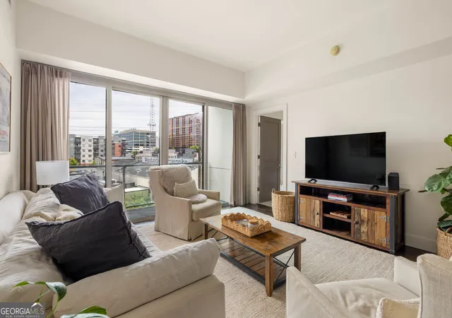 5th image of 1100 Howell Mill Rd Nw #310, Atlanta, GA 30318 | MLS# 10787777