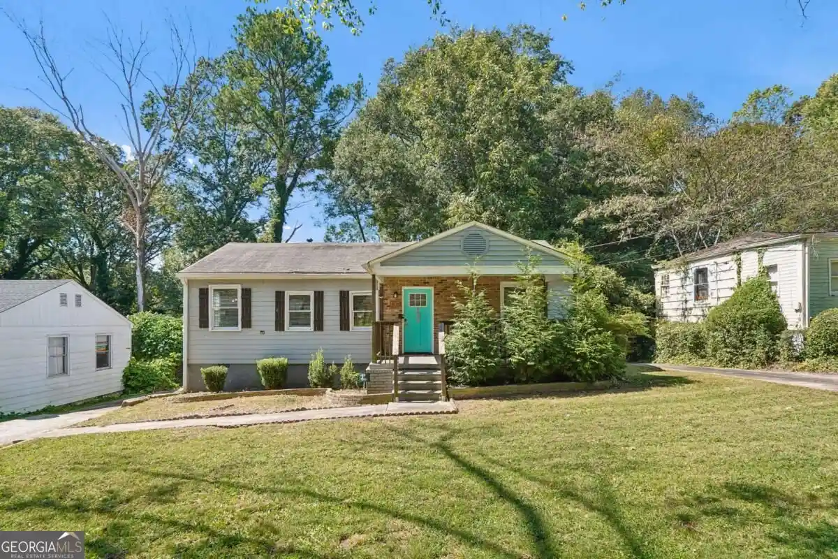 Photo 1 of Single family home for sale at 1367 Kenilworth Dr Sw, Atlanta, GA 30310 | MLS# 10870832 | Listing updated on 2026-10-24