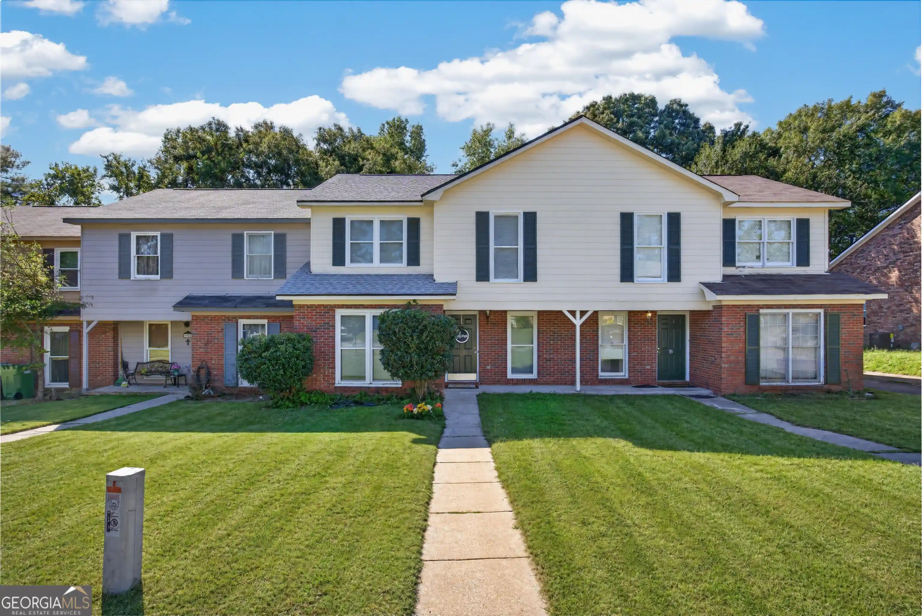Photo 1 of Townhouse for sale at 6350 Olde Towne Dr, Columbus, GA 31907 | MLS# 10854428 | Listing updated on 2026-10-28