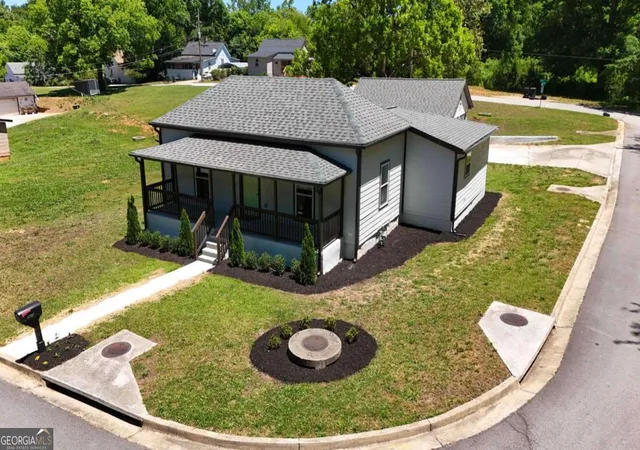 2nd image of 1737 Yellow St Nw, Conyers, GA 30012 | MLS# 10809325