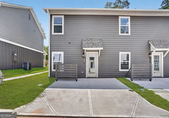 Photo 3 of Townhouse for sale at 225 Maddux St #LOT 21, Fayetteville, GA 30214 | MLS# 10836302 | Listing updated on 2026-10-28