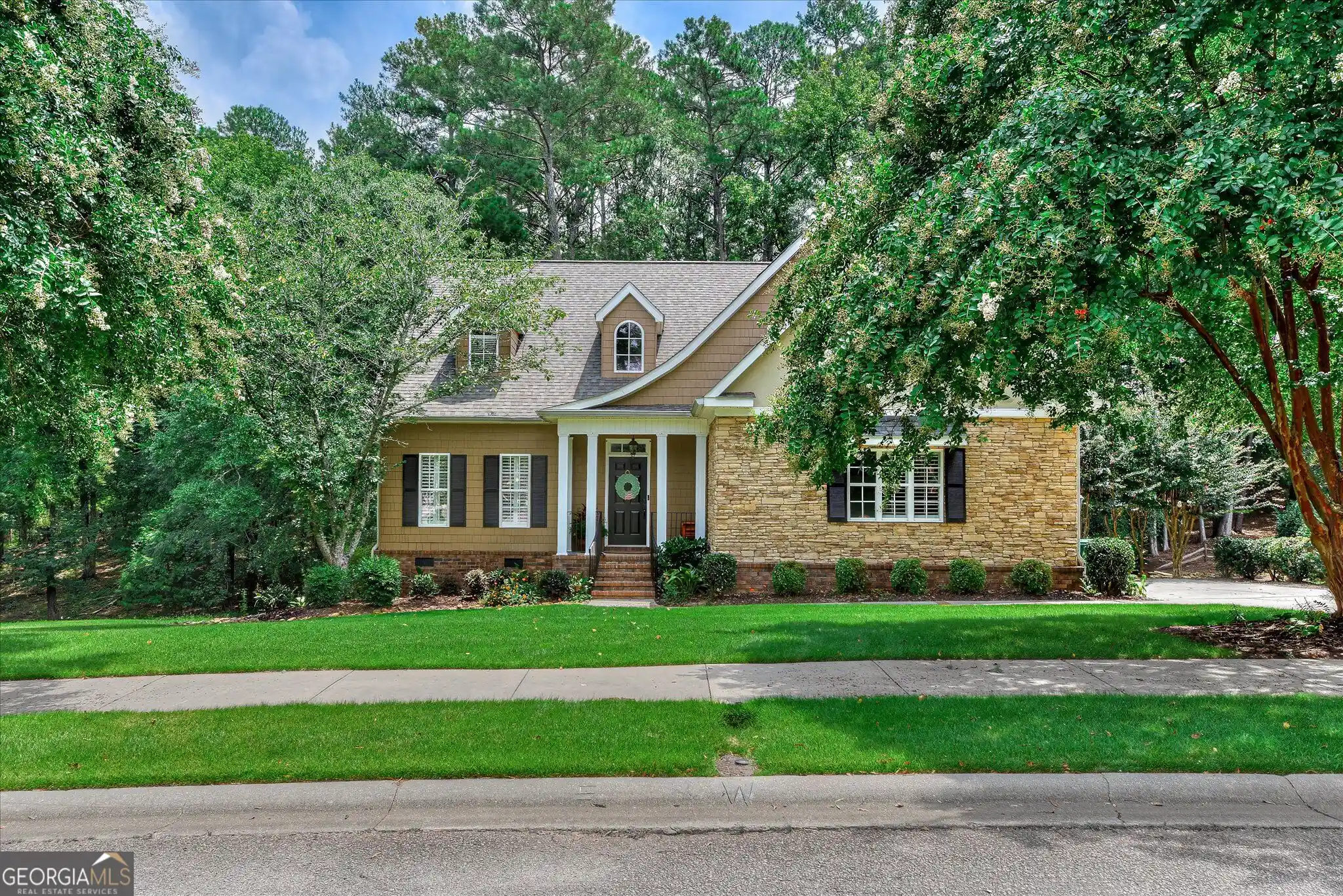 Photo 1 of Single family home for sale at 110 Hunting Tower Dr, Grovetown, GA 30813 | MLS# 10825790 | Listing updated on 2026-10-26