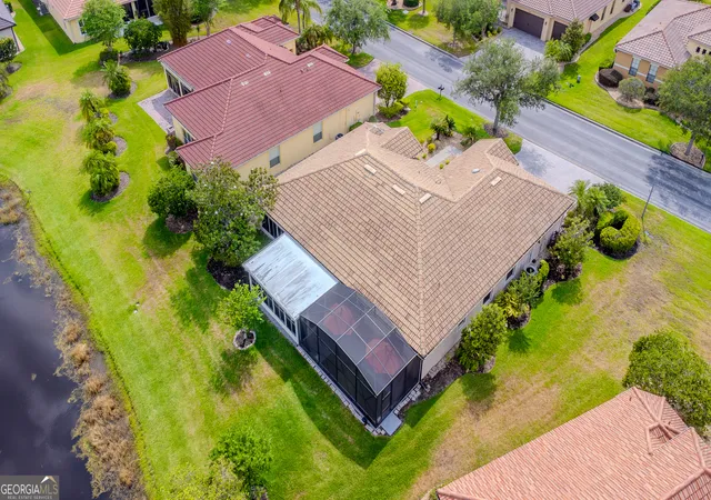 Photo 3 of Single family home for sale at 537 Montage Ln, Kissimmee, FL 34759 | MLS# 10606696 | Listing updated on 2026-09-02