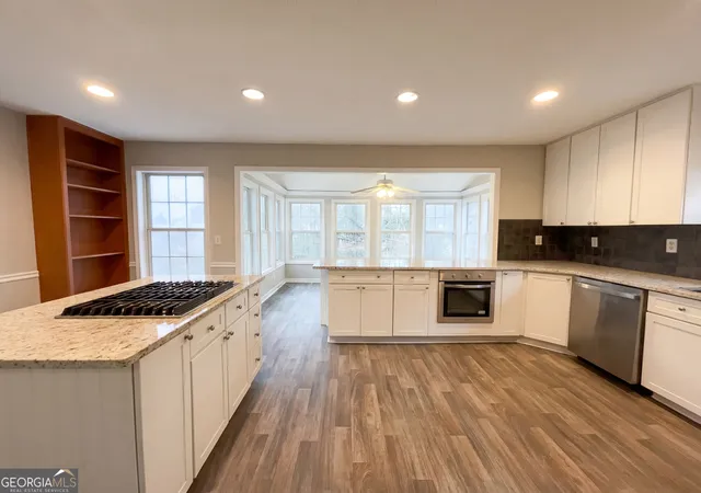 2nd image of 2859 Savannah Walk Ln, Suwanee, GA 30024 | MLS# 10691778