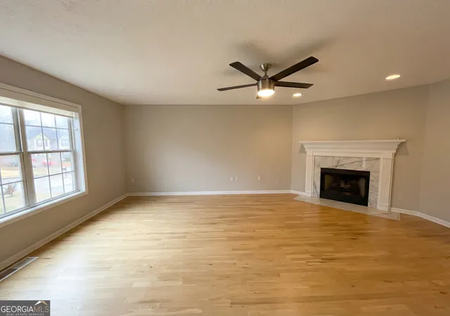 Photo 3 of Single family home for sale at 2859 Savannah Walk Ln, Suwanee, GA 30024 | MLS# 10691778 | Listing updated on 2026-09-18