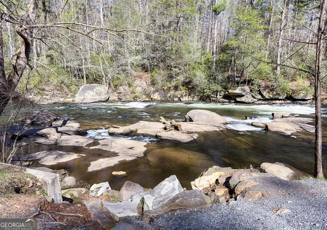 5th image of 145 River Bend Ln, Blue Ridge, GA 30513 | MLS# 10630462