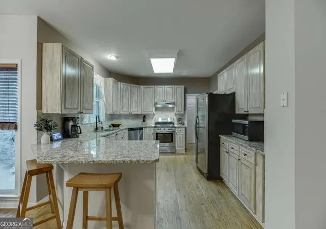 4th image of 651 Sweetfern Ln, Sugar Hill, GA 30518 | MLS# 10826441