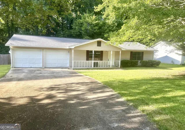 image of 10197 Hamilton Gln, Jonesboro, GA 30238 | MLS# 10804799