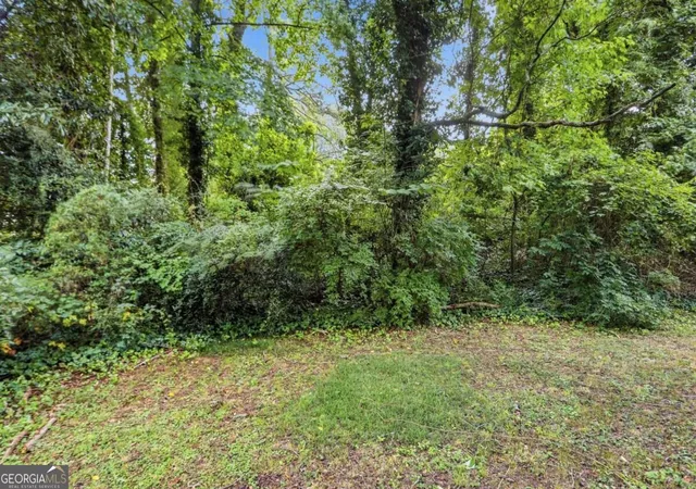 Photo 19 of Single family home for sale at 1800 Oakmont Dr Nw, Atlanta, GA 30314 | MLS# 10830106 | Listing updated on 2026-09-13