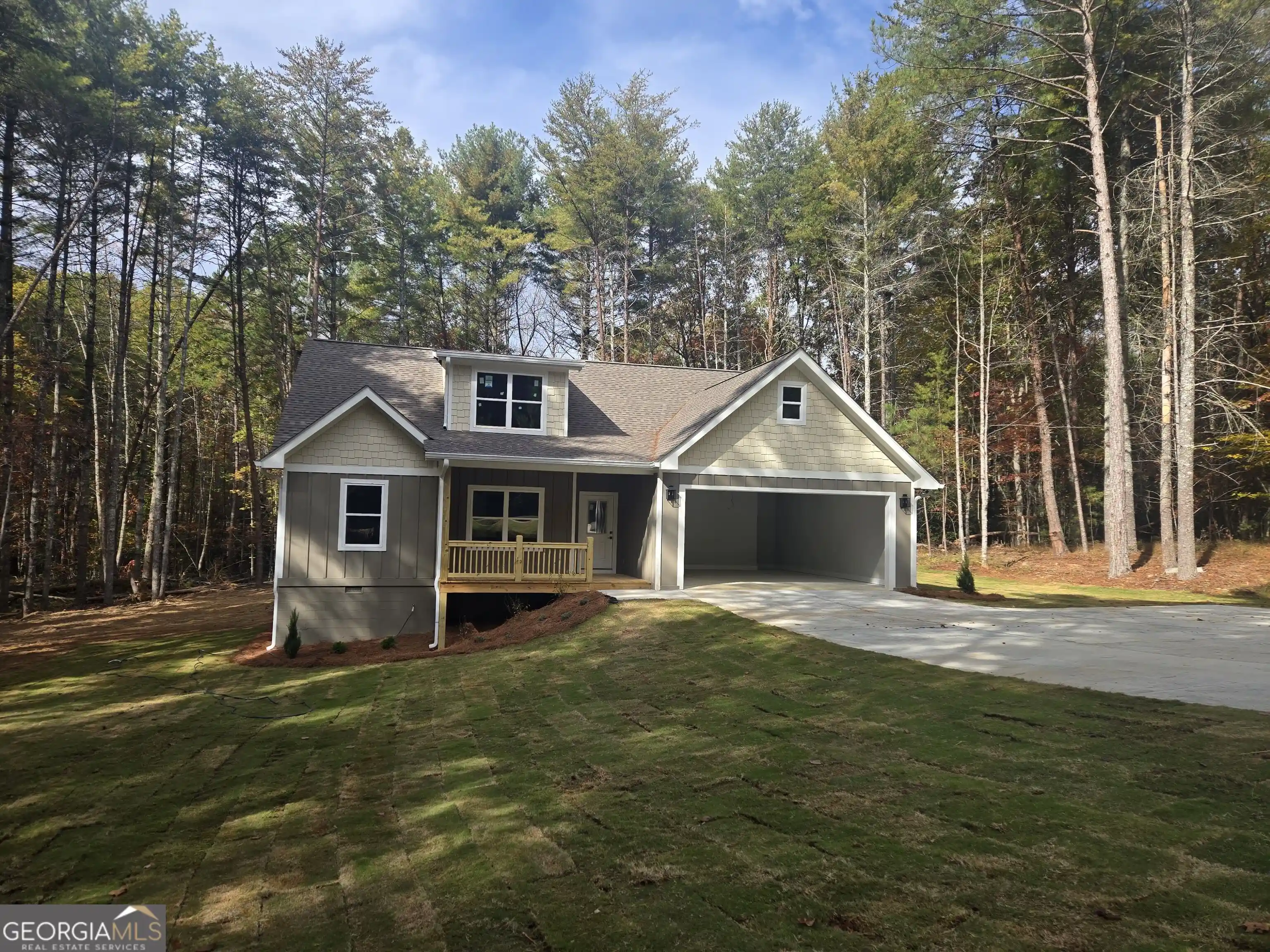 Single family home for sale at 194 Creek Holw Ln, Blairsville, GA 30512 | MLS# 10881849