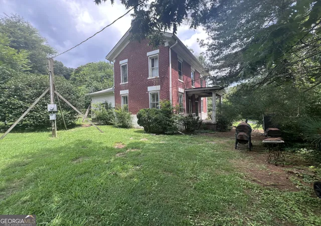Photo 3 of Single family home for sale at 123 Nw Congress St, Summerville, GA 30747 | MLS# 10824186 | Listing updated on 2026-09-16