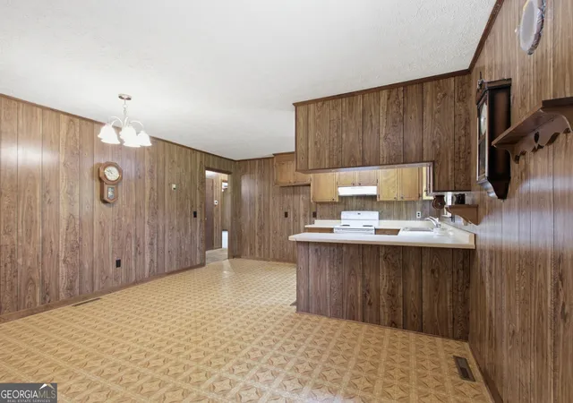 Photo 4 of Single family home for sale at 3863 Highway 105, Baldwin, GA 30511 | MLS# 10814545 | Listing updated on 2026-09-28