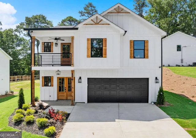 2nd image of 172 Llewellyn St, Clarkesville, GA 30523 | MLS# 10813144