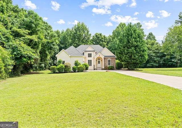 Homes for sale in Lizella, GA | 2850 Arrowhead Dr, Lizella, GA 31052 | MLS# 10797570