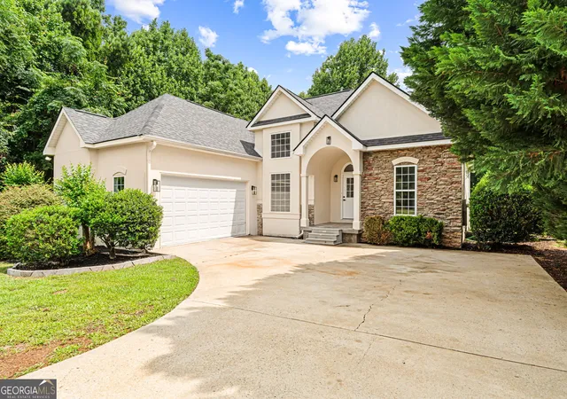 Homes for sale in Lizella, GA | 2850 Arrowhead Dr, Lizella, GA 31052 | MLS# 10797570