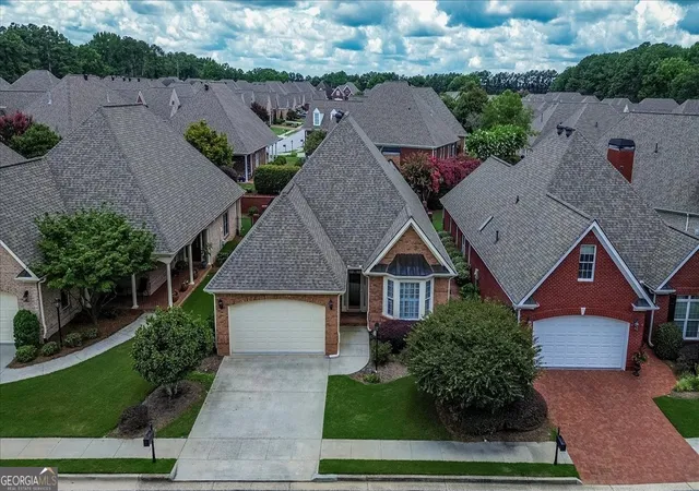 Photo 2 of Single family home for sale at 1910 Woodberry Run Dr, Snellville, GA 30078 | MLS# 10806632 | Listing updated on 2026-09-11