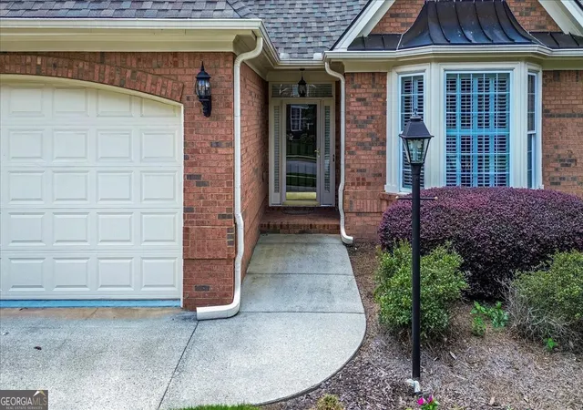 Photo 4 of Single family home for sale at 1910 Woodberry Run Dr, Snellville, GA 30078 | MLS# 10806632 | Listing updated on 2026-09-11