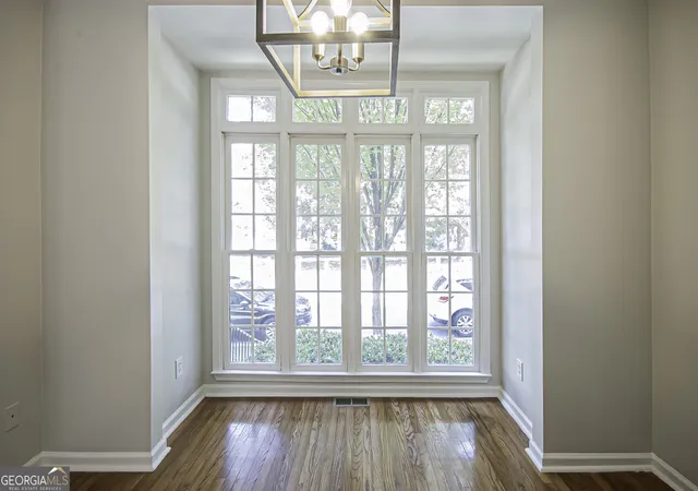 Photo 4 of Townhouse for sale at 130 Church St, Decatur, GA 30030 | MLS# 10812564 | Listing updated on 2026-09-25