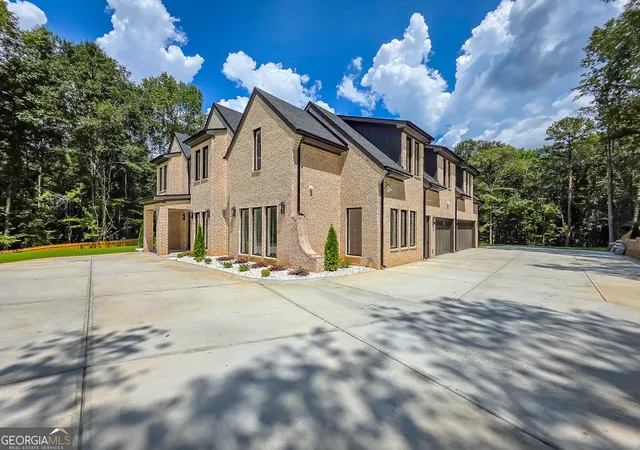 Photo 3 of Single family home for sale at 925 Boss Hardy Rd, Winder, GA 30680 | MLS# 10835721 | Listing updated on 2026-09-12
