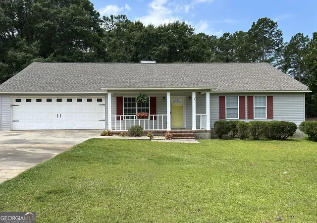 1st image of 111 Mockingbird Dr, Dublin, GA 31021 | MLS# 10788211