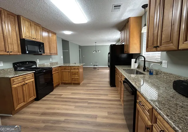 3rd image of 111 Mockingbird Dr, Dublin, GA 31021 | MLS# 10788211