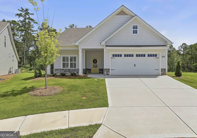 2nd image of 260 Redhaven Dr, Senoia, GA 30276 | MLS# 10792688