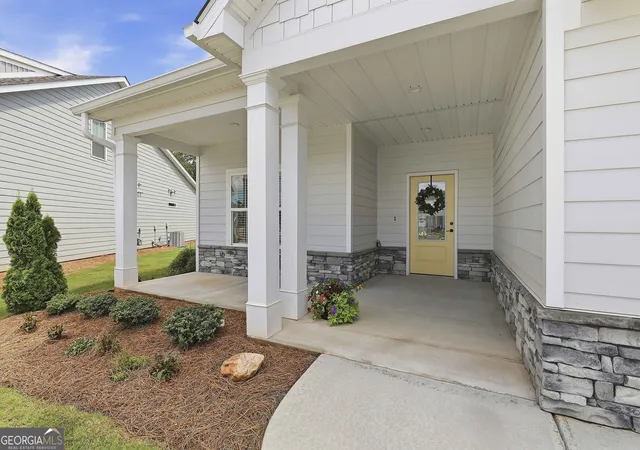 4th image of 260 Redhaven Dr, Senoia, GA 30276 | MLS# 10792688