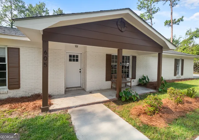 1st image of 605 Honeysuckle Ln, Statesboro, GA 30458 | MLS# 10819132