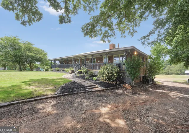 Photo 1 of Single family home for sale at 876 Simpson Mill Rd, Locust Grove, GA 30248 | MLS# 10782875 | Listing updated on 2026-09-30
