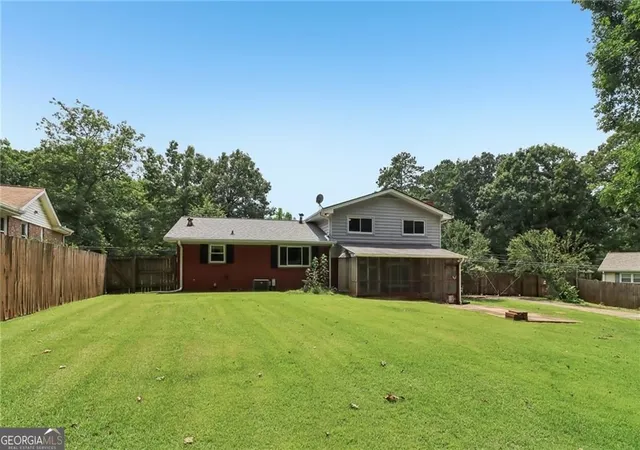 Photo 4 of Single family home for sale at 2040 Old Concord Dr Se, Covington, GA 30016 | MLS# 10785209 | Listing updated on 2026-08-28