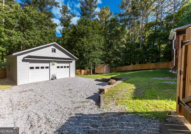 3rd image of 195 Blackberry Run, Fayetteville, GA 30214 | MLS# 10800843