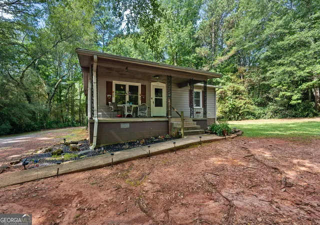 1st image of 967 Turkey Creek Rd, Newnan, GA 30263 | MLS# 10820614