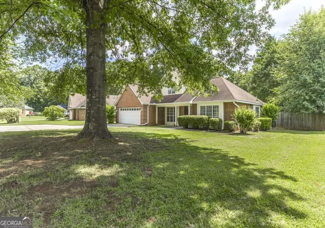 Photo 3 of Sale Pending at 103 Kestral Way, Kathleen, GA 31047 | MLS# 10808271 | Listing updated on 2026-09-14
