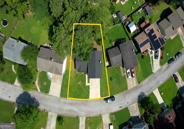 4th image of 6060 Old Wellborn Tr, Lithonia, GA 30058 | MLS# 10787334