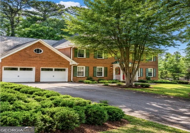 Photo 3 of Single family home for sale at 3176 Country Clb Ct, Kennesaw, GA 30144 | MLS# 10791819 | Listing updated on 2026-09-15