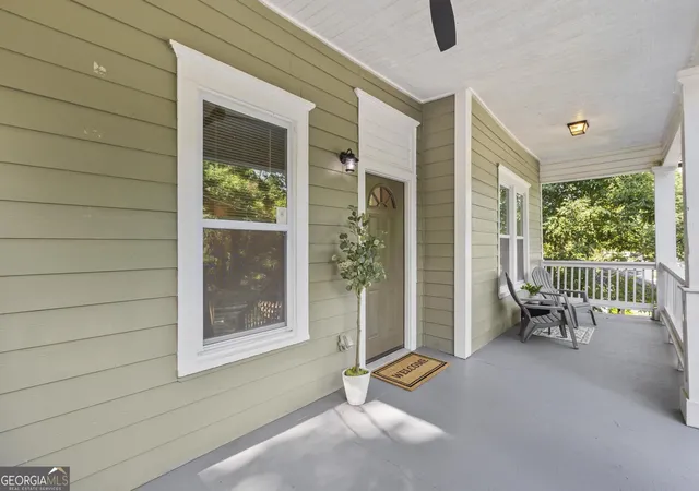 Photo 2 of Single family home for sale at 2158 Wingate St Sw, Atlanta, GA 30310 | MLS# 10819569 | Listing updated on 2026-08-23